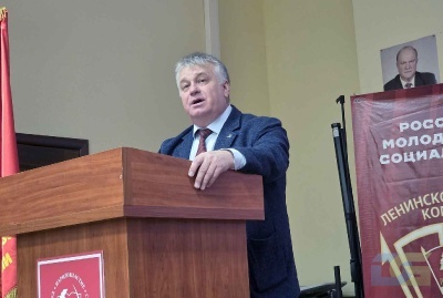 Смотр рядов Воронежского комсомола-0