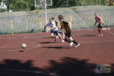 Футбол 29.05.2011_2-8