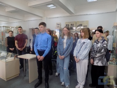 Школьники Острогожска приобщились к авиастроению и освоению космоса-4