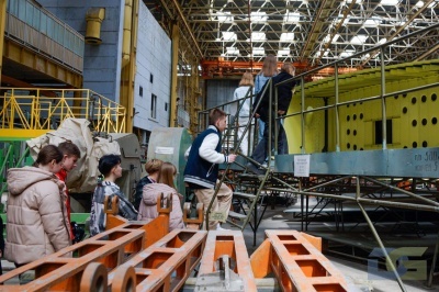 Школьники Острогожска приобщились к авиастроению и освоению космоса-7