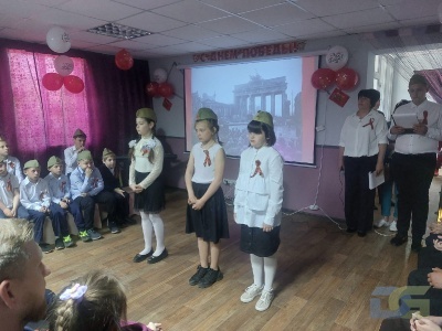 Каменно-Верховка отметила День победы концертом и солдатской кашей-7